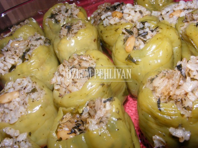 Zeytinyağlı Biber Dolma
